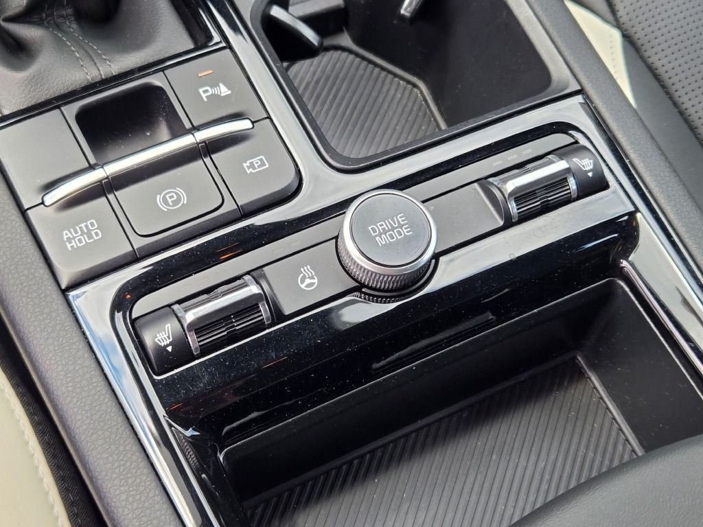 Used 2025 Blue Kia GT-Line image 30