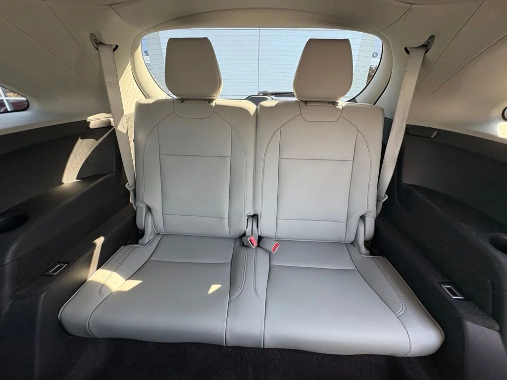 Used 2017  Acura 3.5L image 29