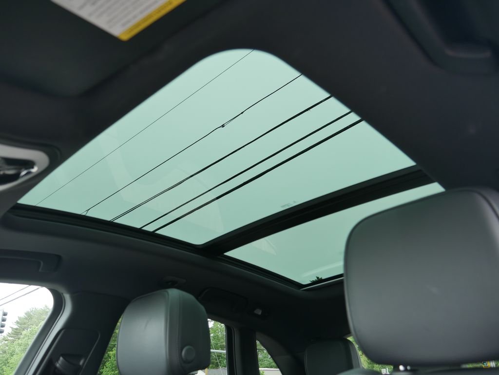 Used 2022 Silver Porsche Base image 18