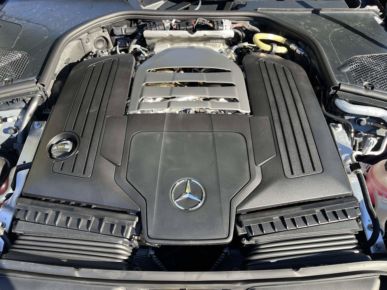 New 2027 MANUFAKTUR Silicon Grey Mercedes-Benz S 580 4MATIC® Sedan image 53