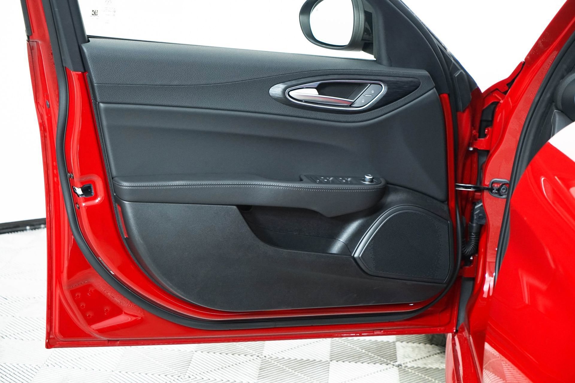 2024 Alfa Romeo Giulia Sprint - Photo 16