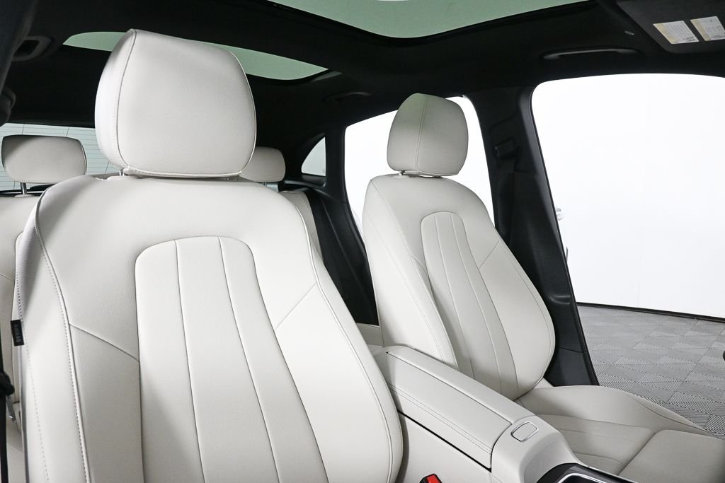 New 2026 Polar White Mercedes-Benz GLA 250 image 22