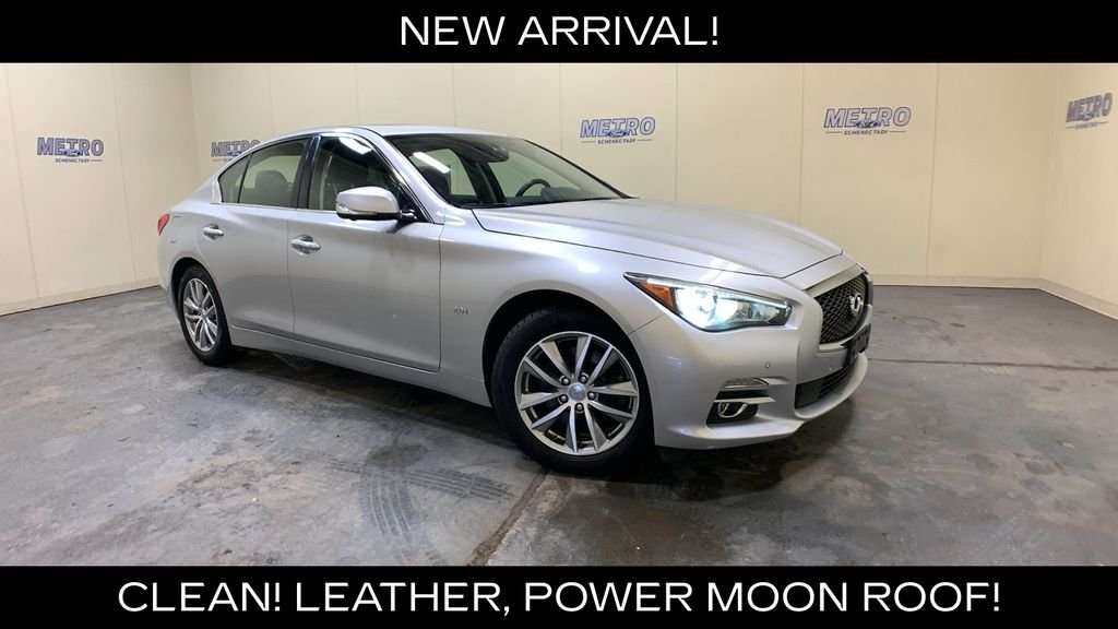 2016 INFINITI Q50 Premium