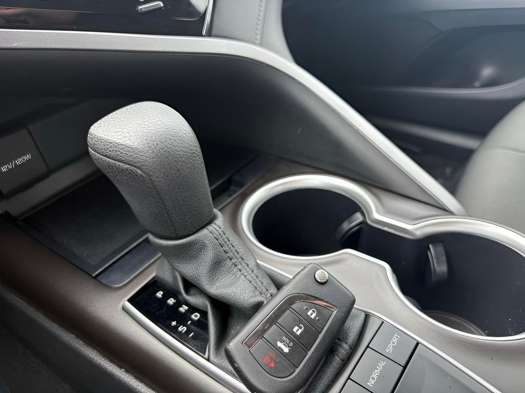 2024 Toyota Camry LE - Photo 21