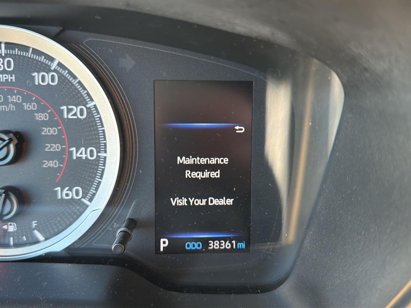 Used 2022 Wind Chill Pearl Toyota L image 8