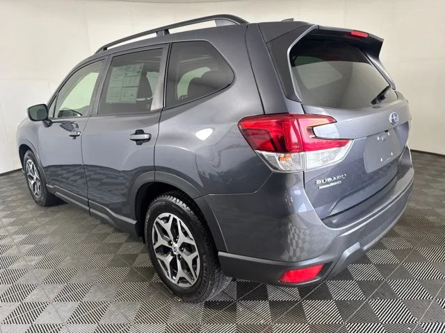 Used 2020 Gray Subaru Premium image 6
