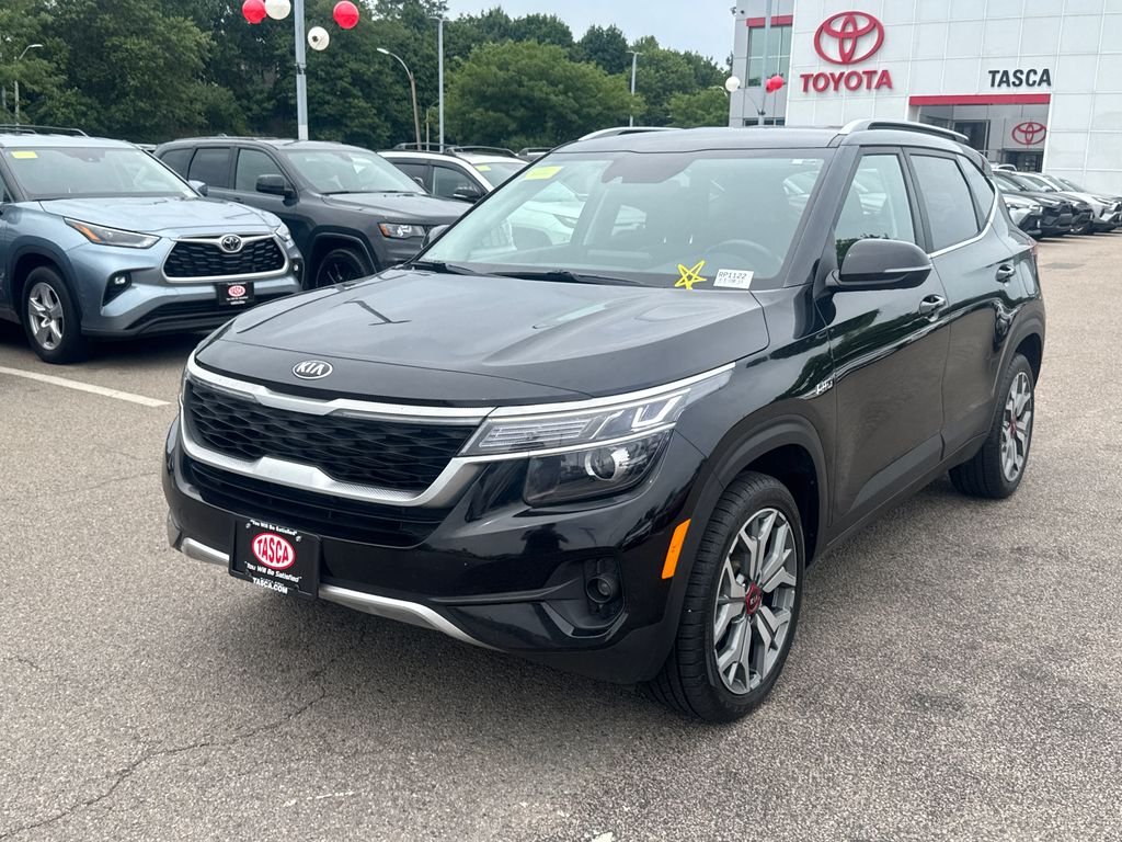 Used 2021 Black Kia S image 3