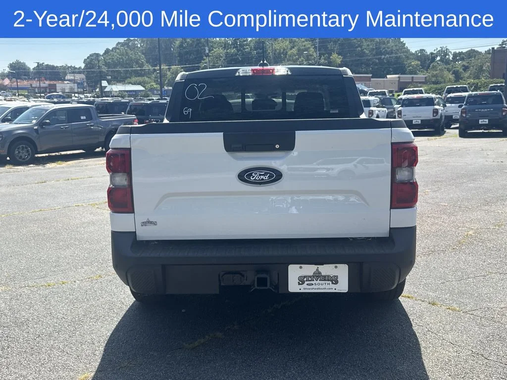New 2026 Oxford White Ford Lariat image 6