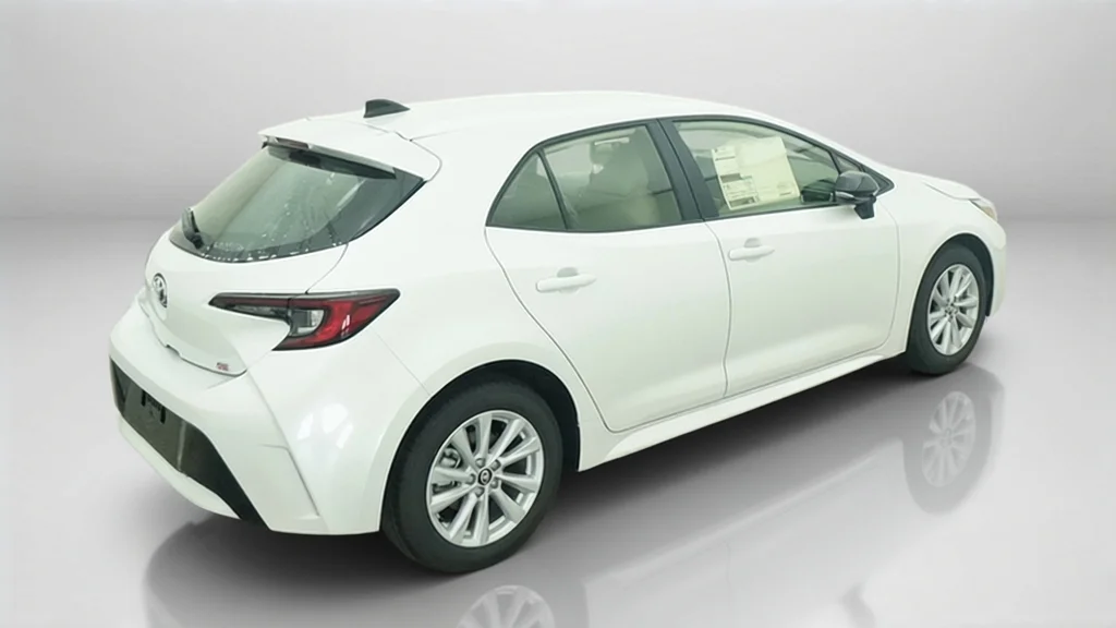 New 2027 Wind Chill Pearl Toyota SE image 9