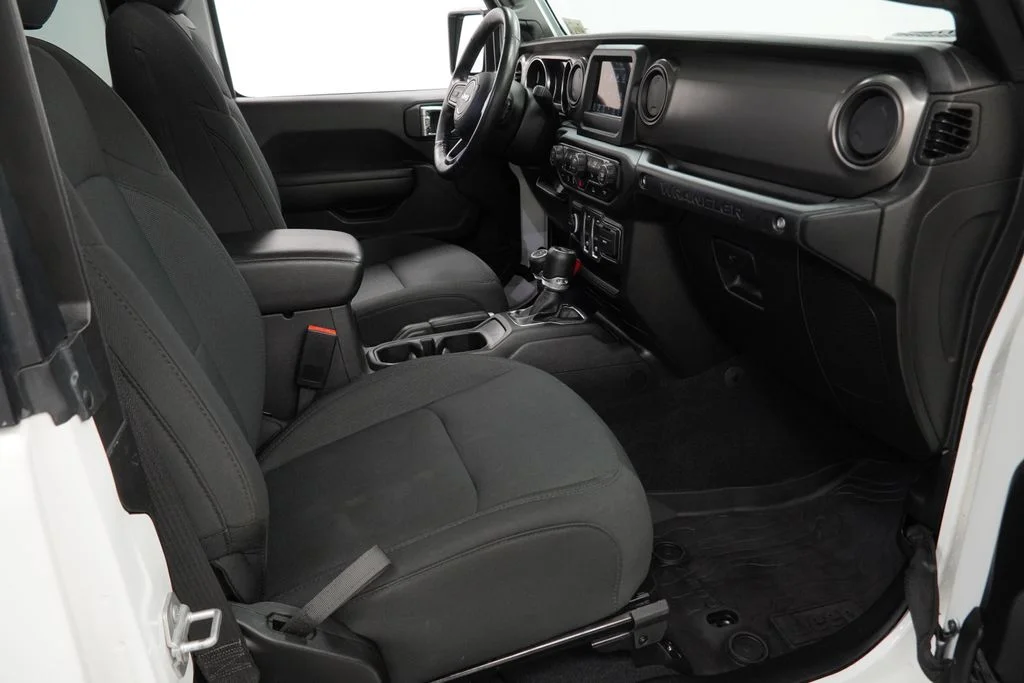 Used 2022 White Jeep Willys image 44