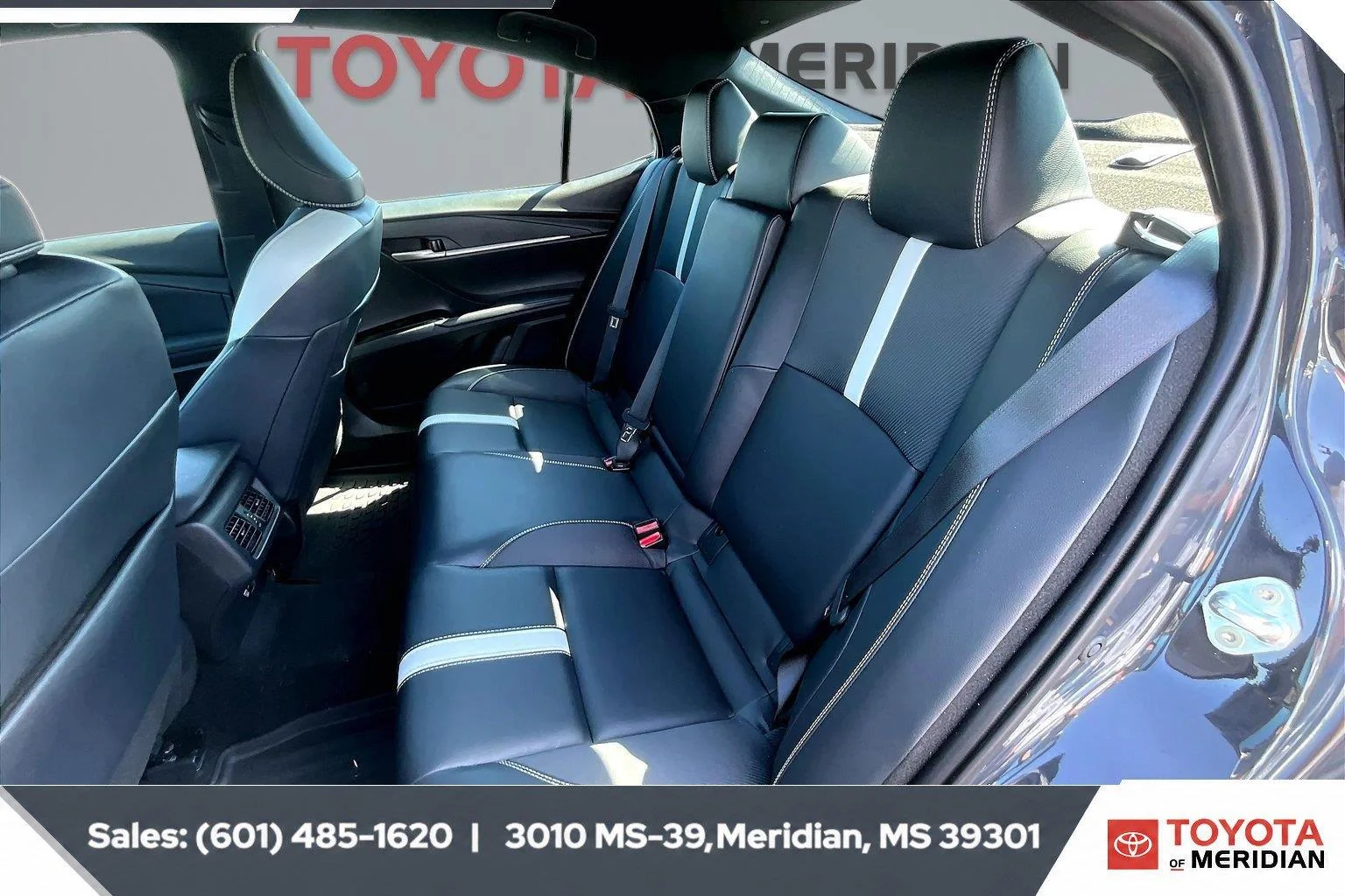 Used 2025 Underground Toyota SE (Natl) image 19