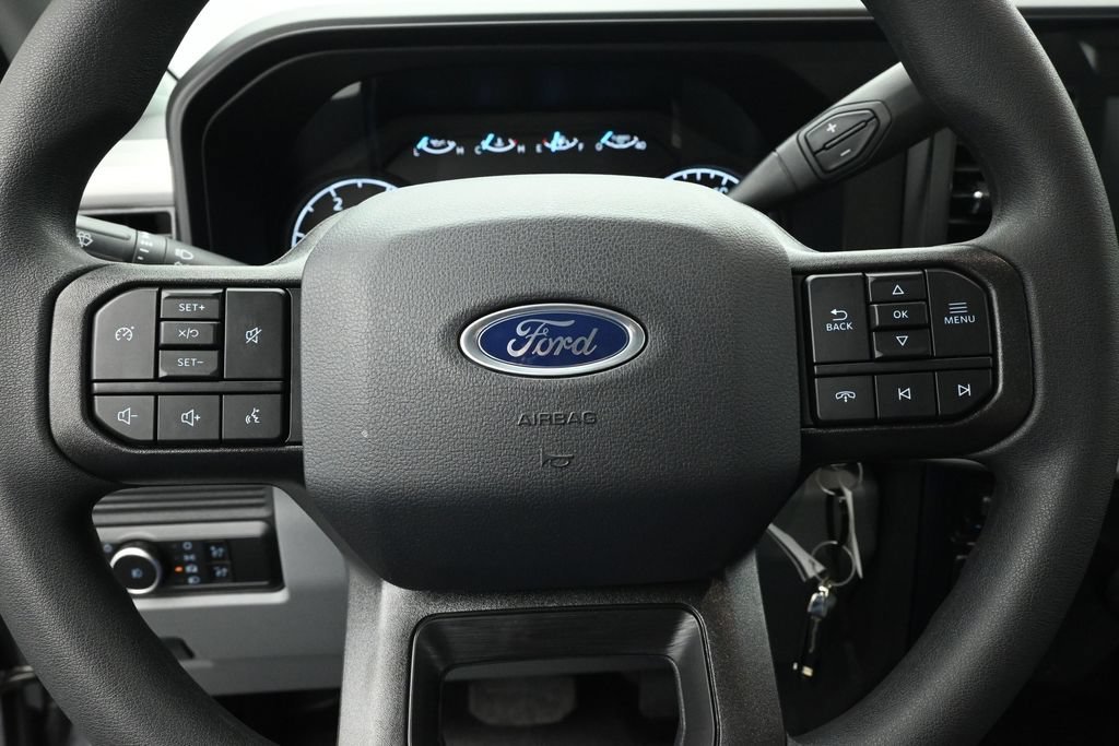 New 2026 Oxford White Ford XL image 10