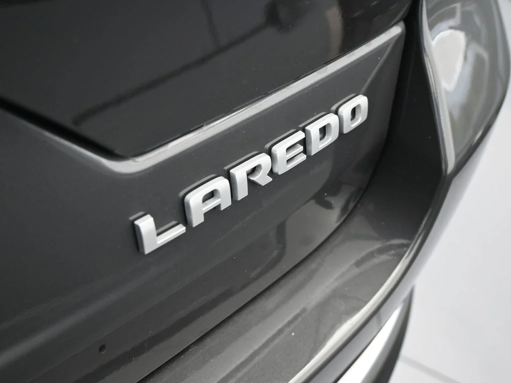 New 2026 Baltic Gray Metallic Clearcoat Jeep Laredo X image 35