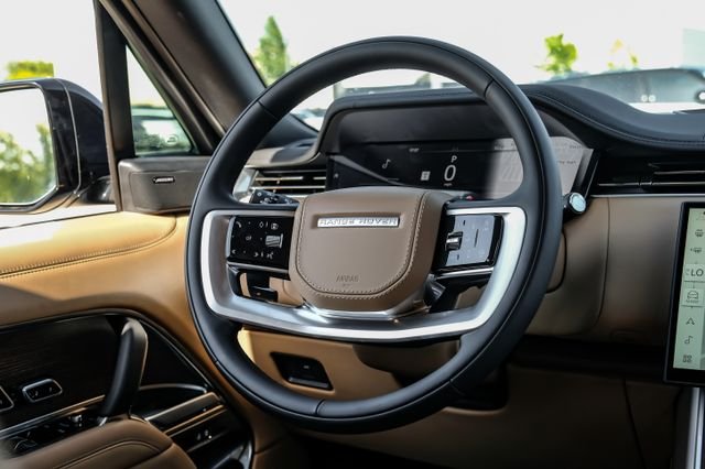 New 2026 Belgravia Green Land Rover SE image 19