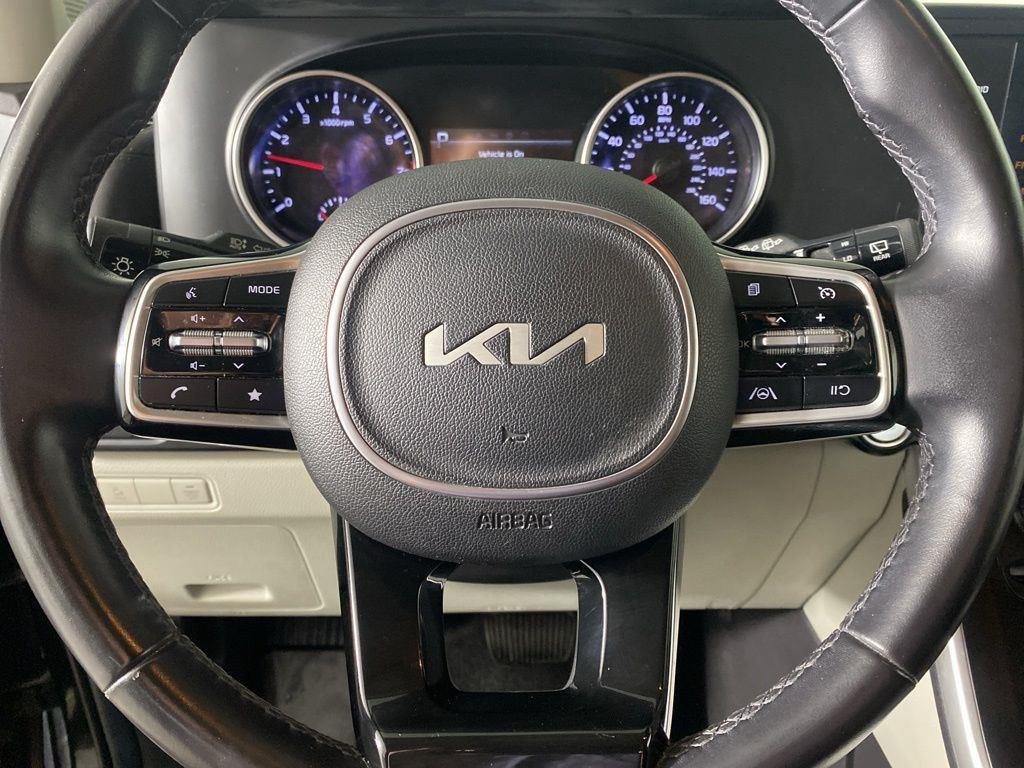 Used 2022 Aurora Black Kia LXS image 14