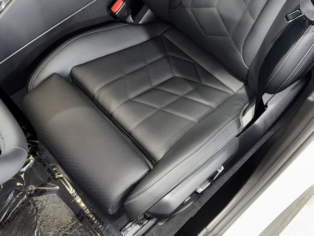 Used 2025 Mineral White Metallic BMW 530i image 34