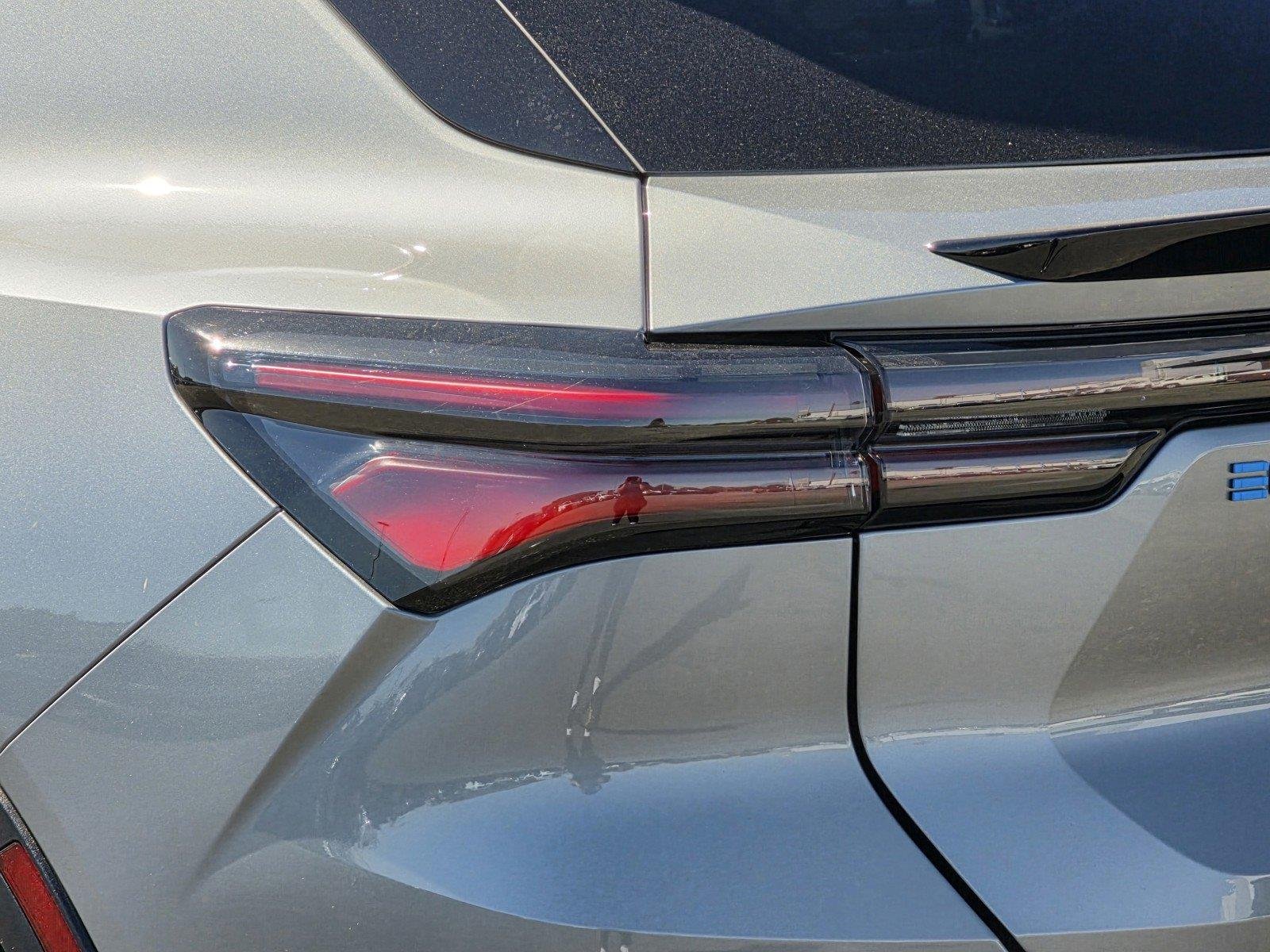 2026 Chevrolet Equinox EV 2LT - Photo 12