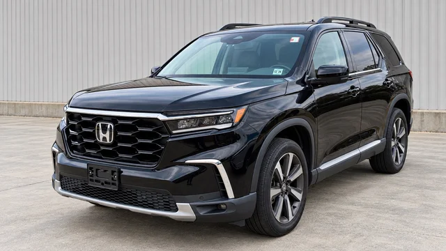 2024 Honda Pilot Touring