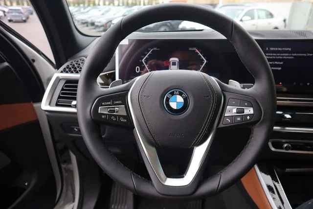 2026 BMW X5 50e - Photo 21