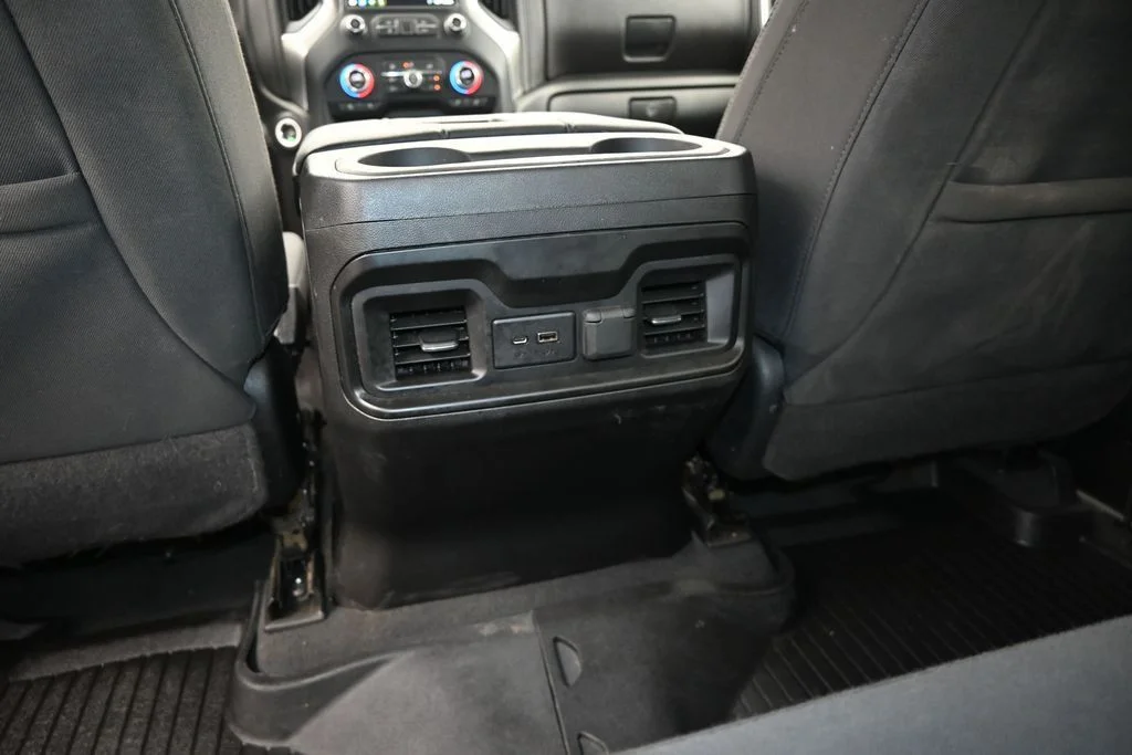 Used 2022 White Chevrolet RST image 17