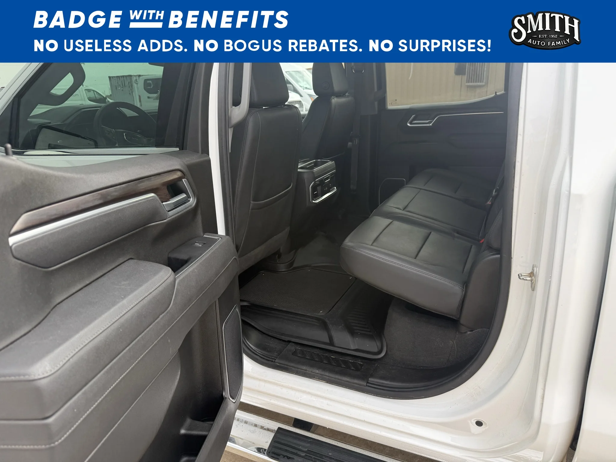 Certified Used 2026 Summit White GMC SLT image 17