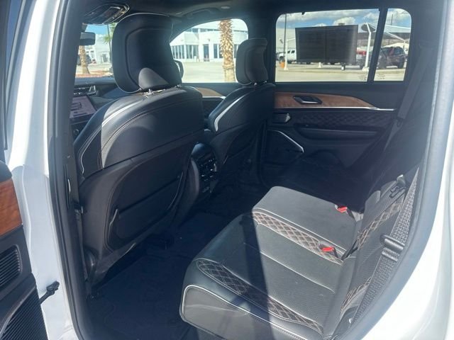 2023 Jeep Grand Cherokee Summit Reserve - Photo 9
