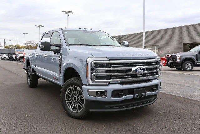 New 2027 Glacier Gray Metallic Tri-Coat Ford Platinum image 3