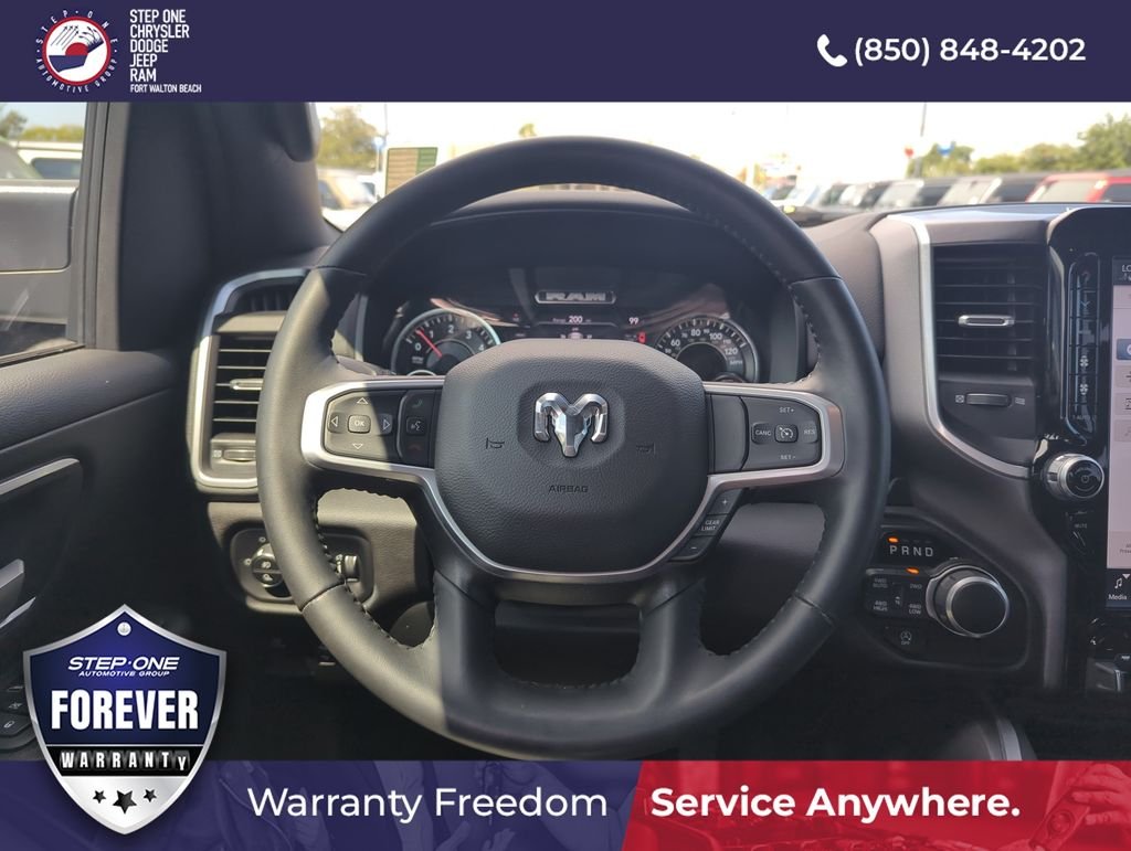 Used 2023 White Ram Big Horn/Lone Star image 16