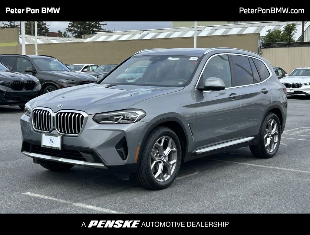 2023 BMW X3 sDrive30i's photo