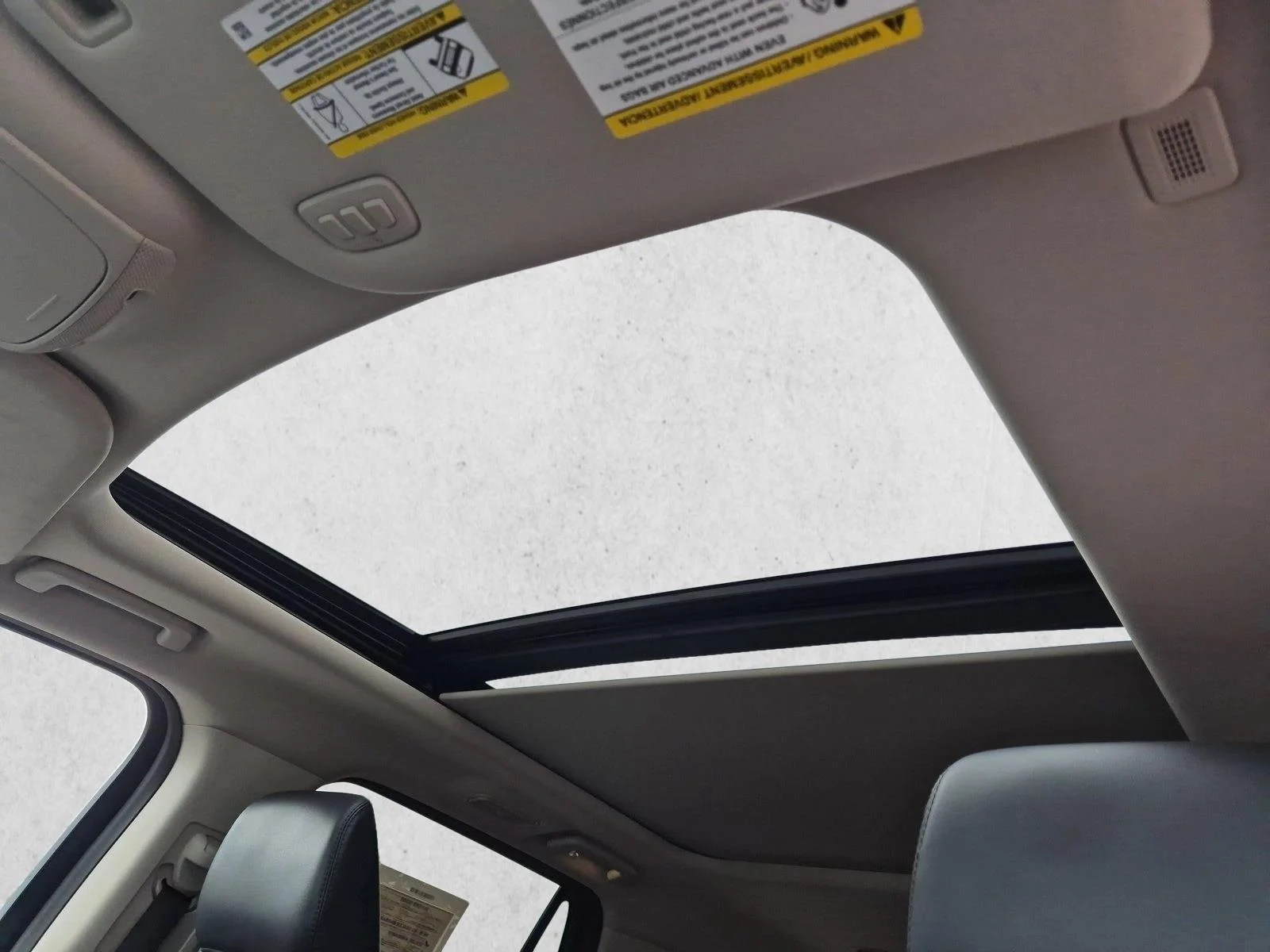 Used 2024 Dark Matter Gray Metallic Ford XLT image 16