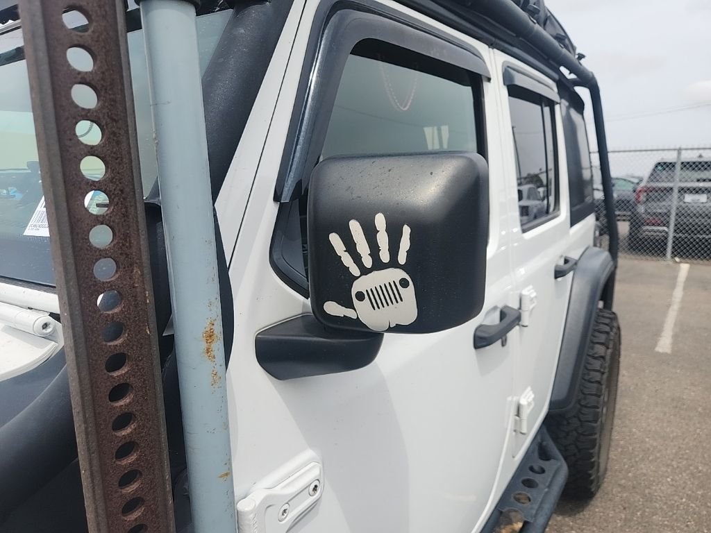 Used 2018 White Jeep Unlimited Sport S image 7