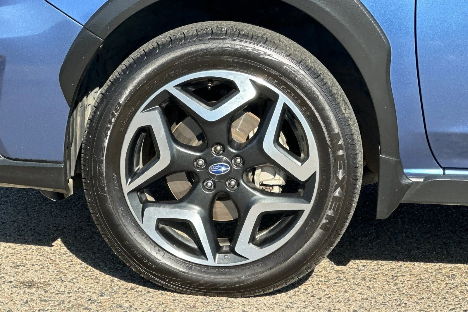 Used 2019 Quartz Blue Pearl Subaru 2.0i Limited image 29