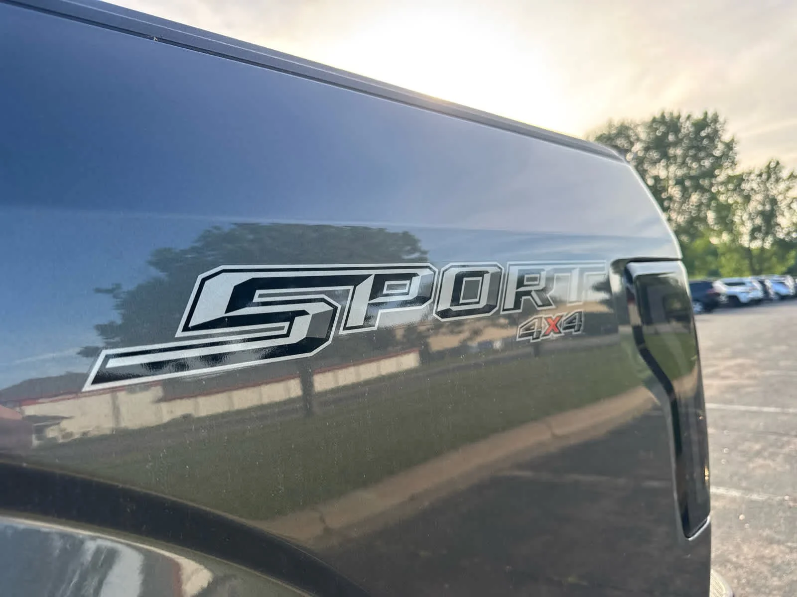 Used 2019 Magnetic Metallic Ford XLT image 6