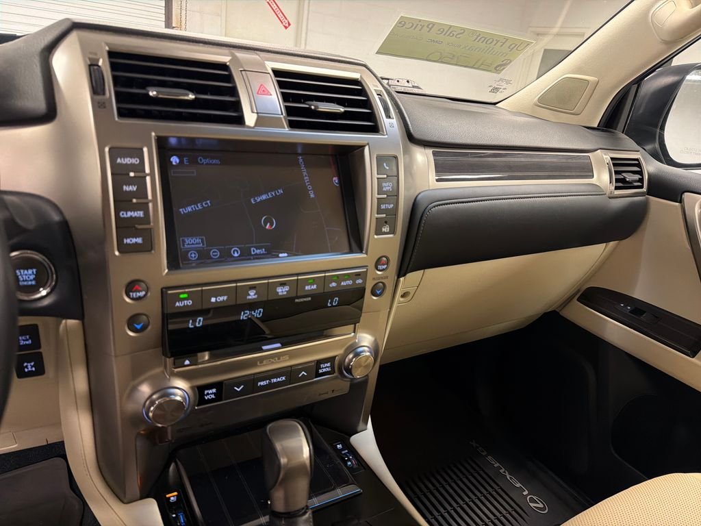 Used 2021 Black Lexus 460 image 37