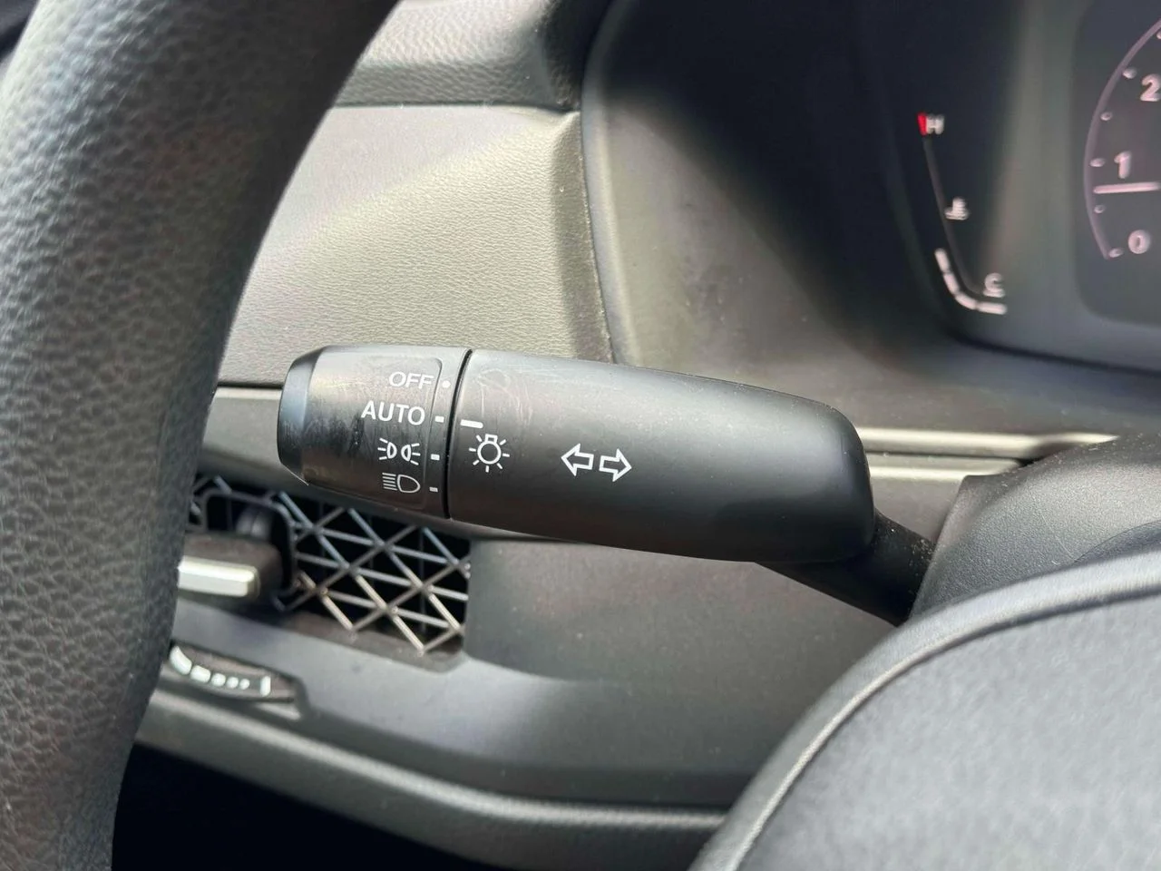 2023 Honda Accord EX - Photo 25