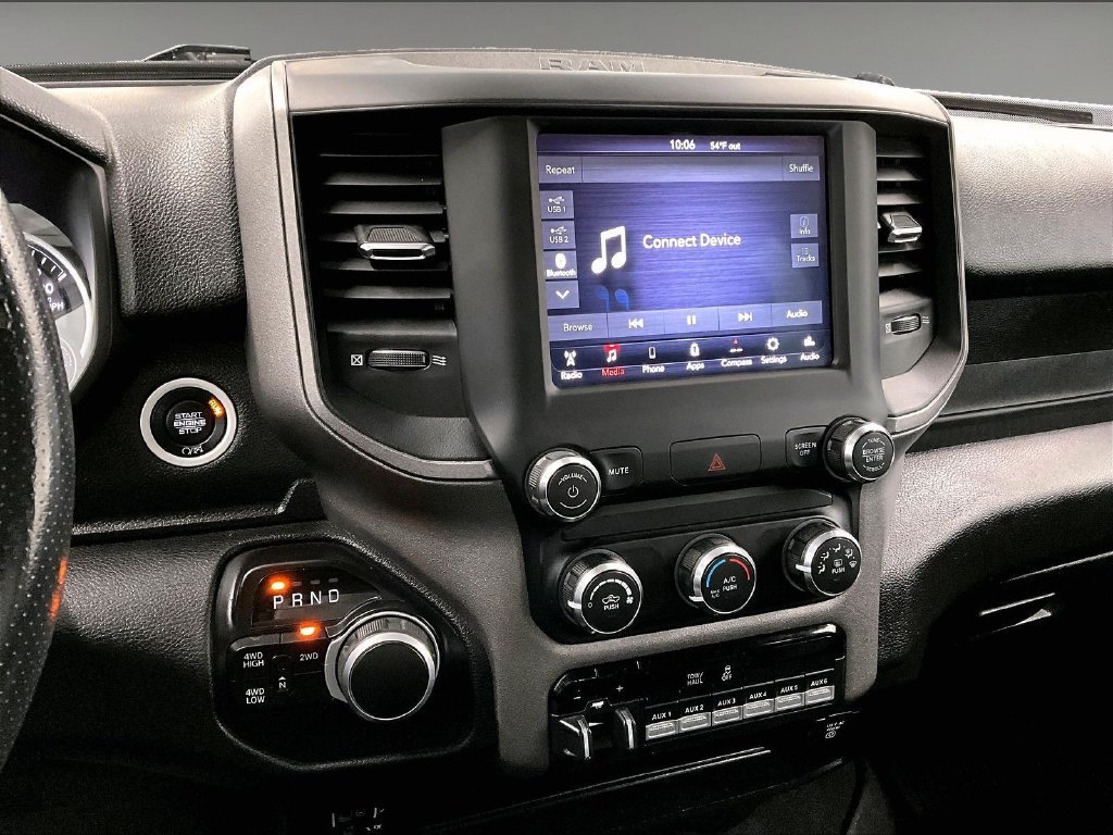 Used 2020 Diamond Black Crystal Pearlcoat Ram Tradesman image 18