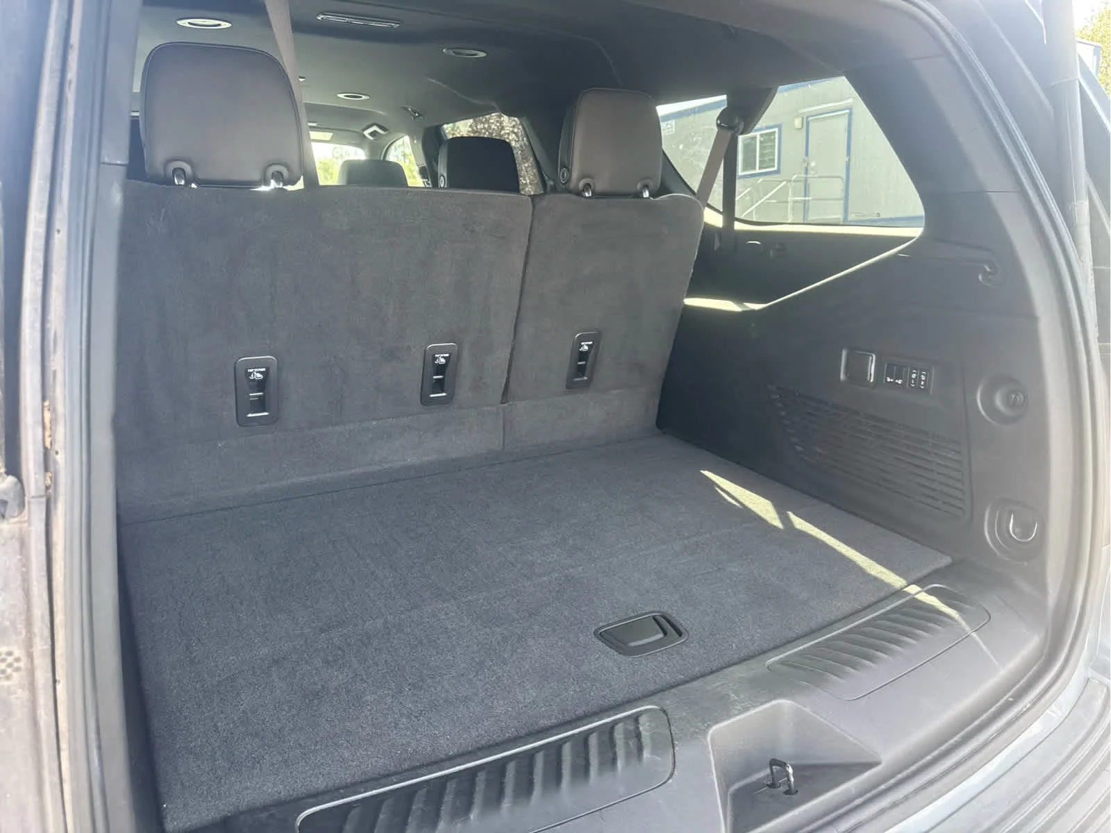 Used 2022 Satin Steel Metallic Chevrolet LT image 9