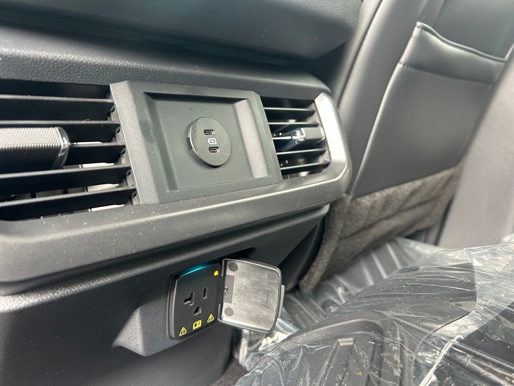 New 2026 Antimatter Blue Metallic Ford Tremor® image 24