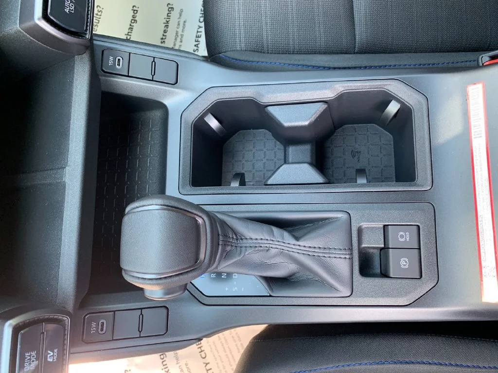 Used 2026  Toyota SE image 24