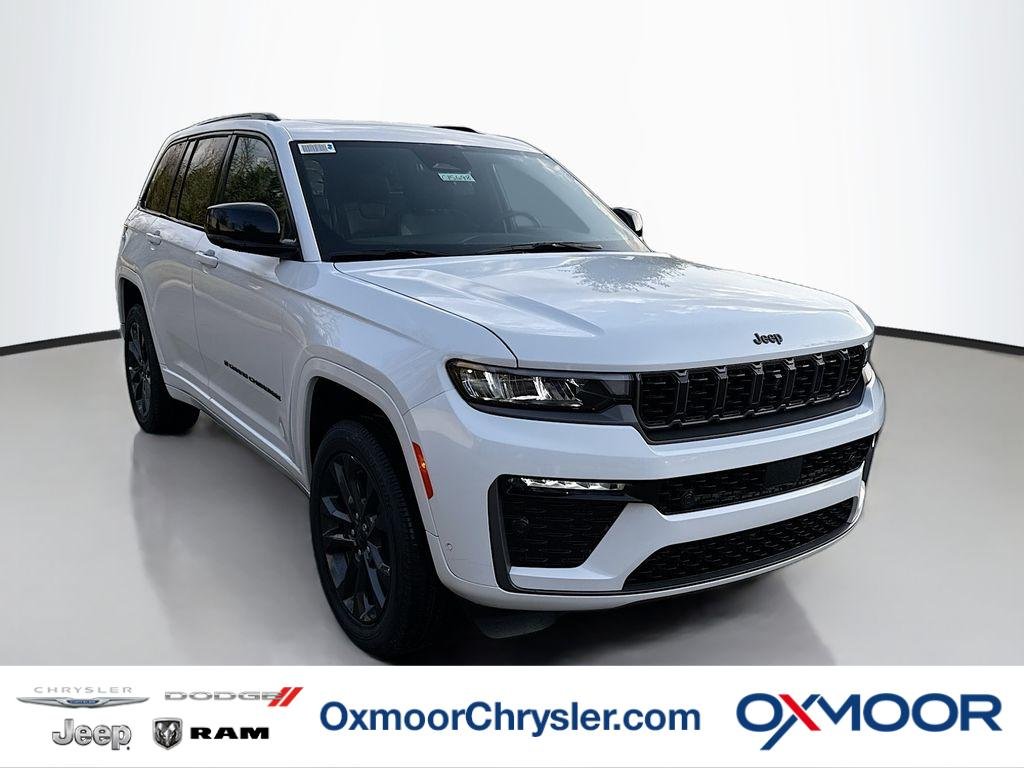 2026 Jeep Grand Cherokee Limited Reserve 4x4's photo