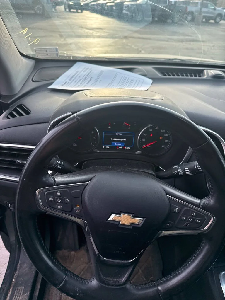 Used 2020 Nightfall Gray Metallic Chevrolet LT image 11