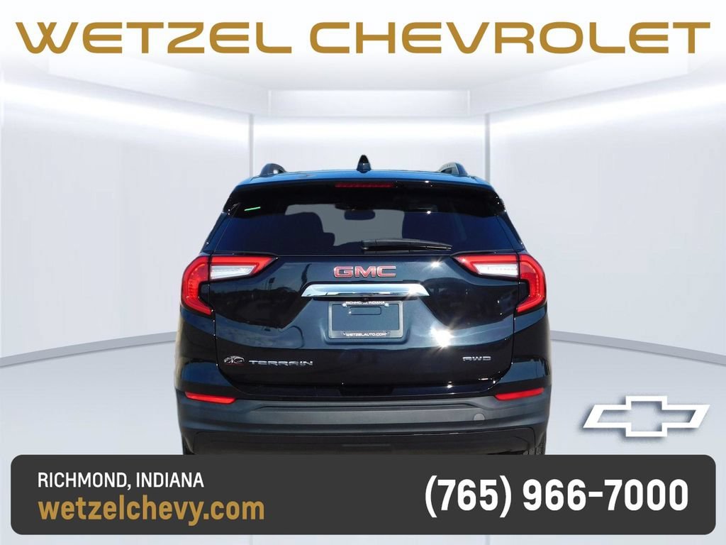 2022 GMC Terrain SLE - Photo 4