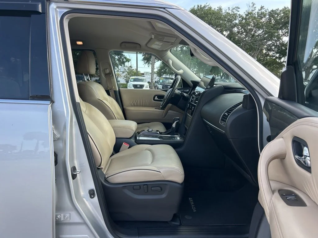Used 2022 Brilliant Silver Metallic Nissan SV image 40