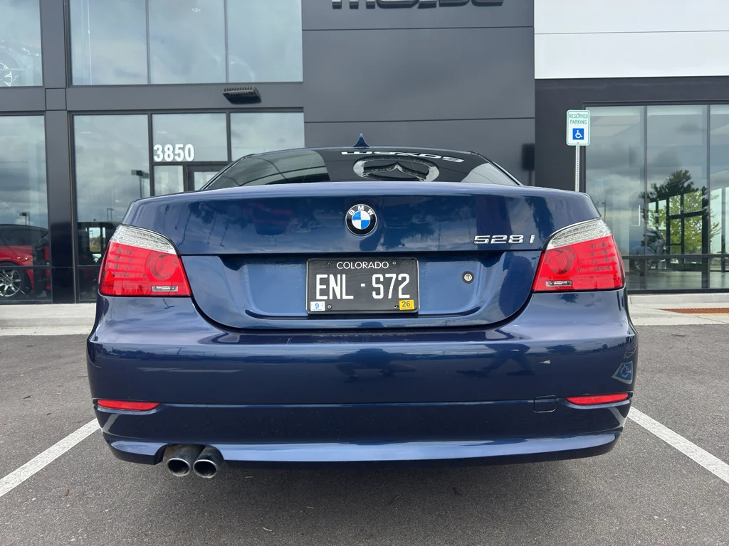 2008 BMW 5 Series 528i's photo