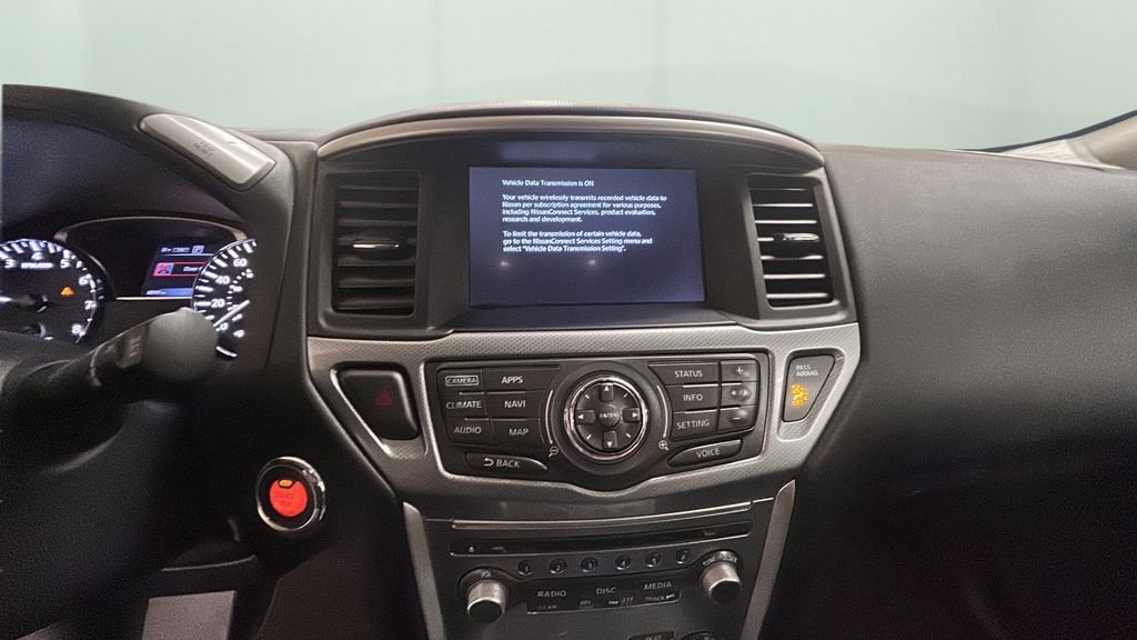 Used 2017 Blue Nissan SL image 11
