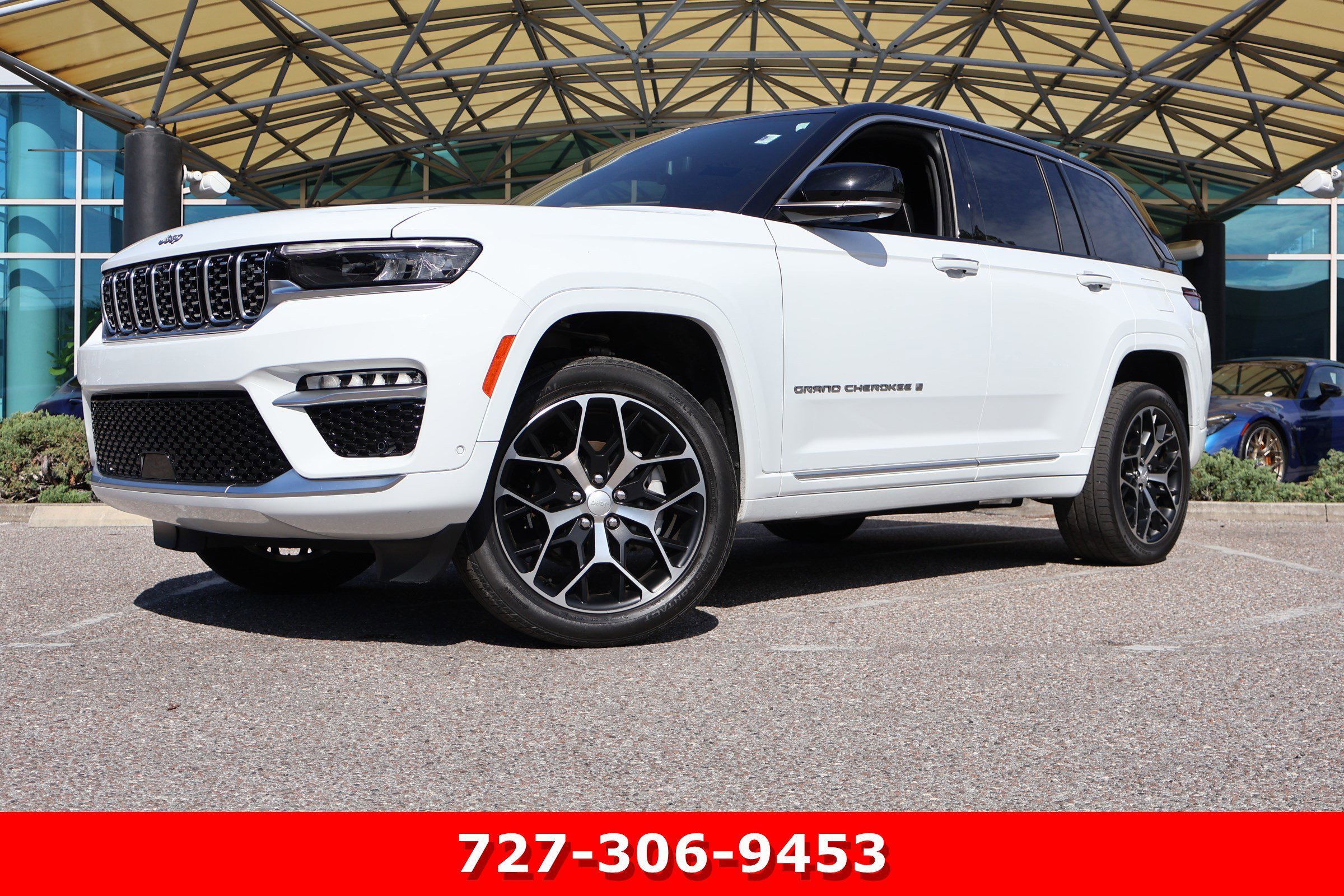 Used 2022 Bright White Clearcoat Jeep Summit Reserve image 1