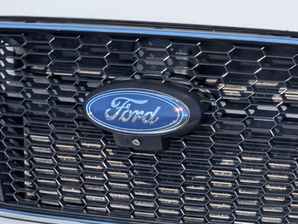 Used 2022 White Ford XLT image 15