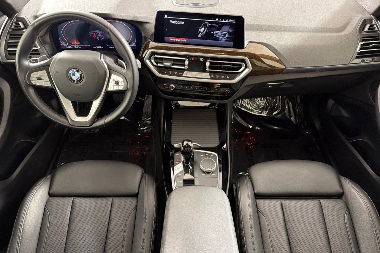 Used 2024 GRAPHITE GREY METALL BMW sDrive30i image 12
