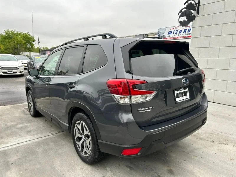 Used 2022 Gray Subaru Premium Sport Utility 4D image 46