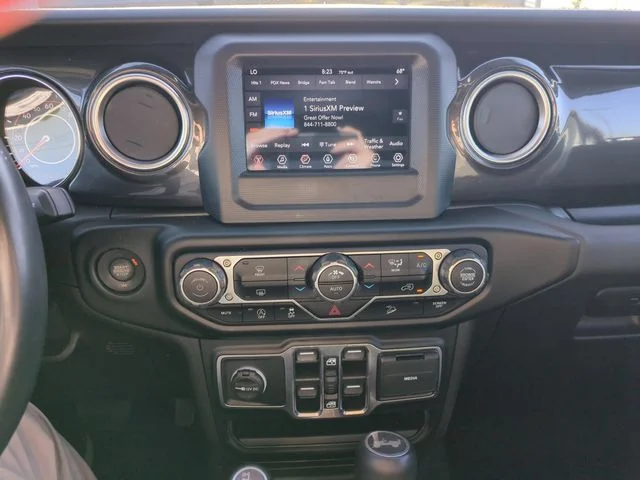 Used 2021 White Jeep Unlimited Sahara Altitude image 20